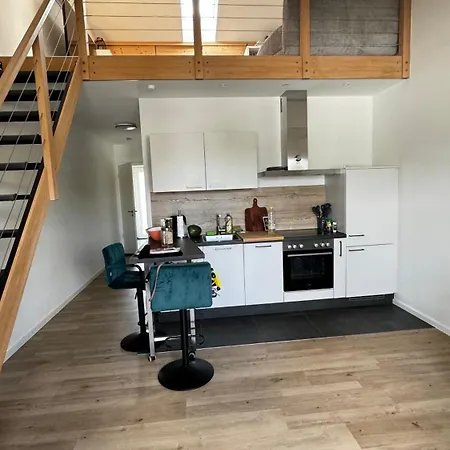 Moeblierte Mit Balkon * روتنبورغ أوب در تاوبر