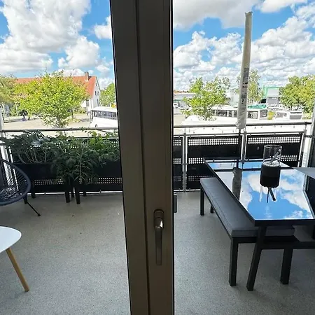 Lägenhet Moeblierte Mit Balkon